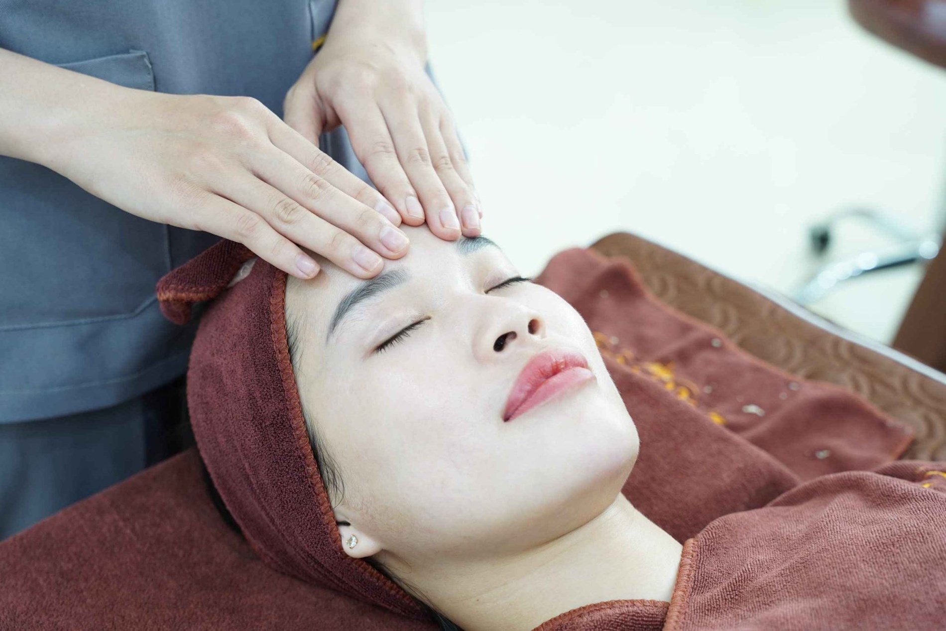 Chăm sóc da chuyên sâu các bước theo phác đồ cá nhân