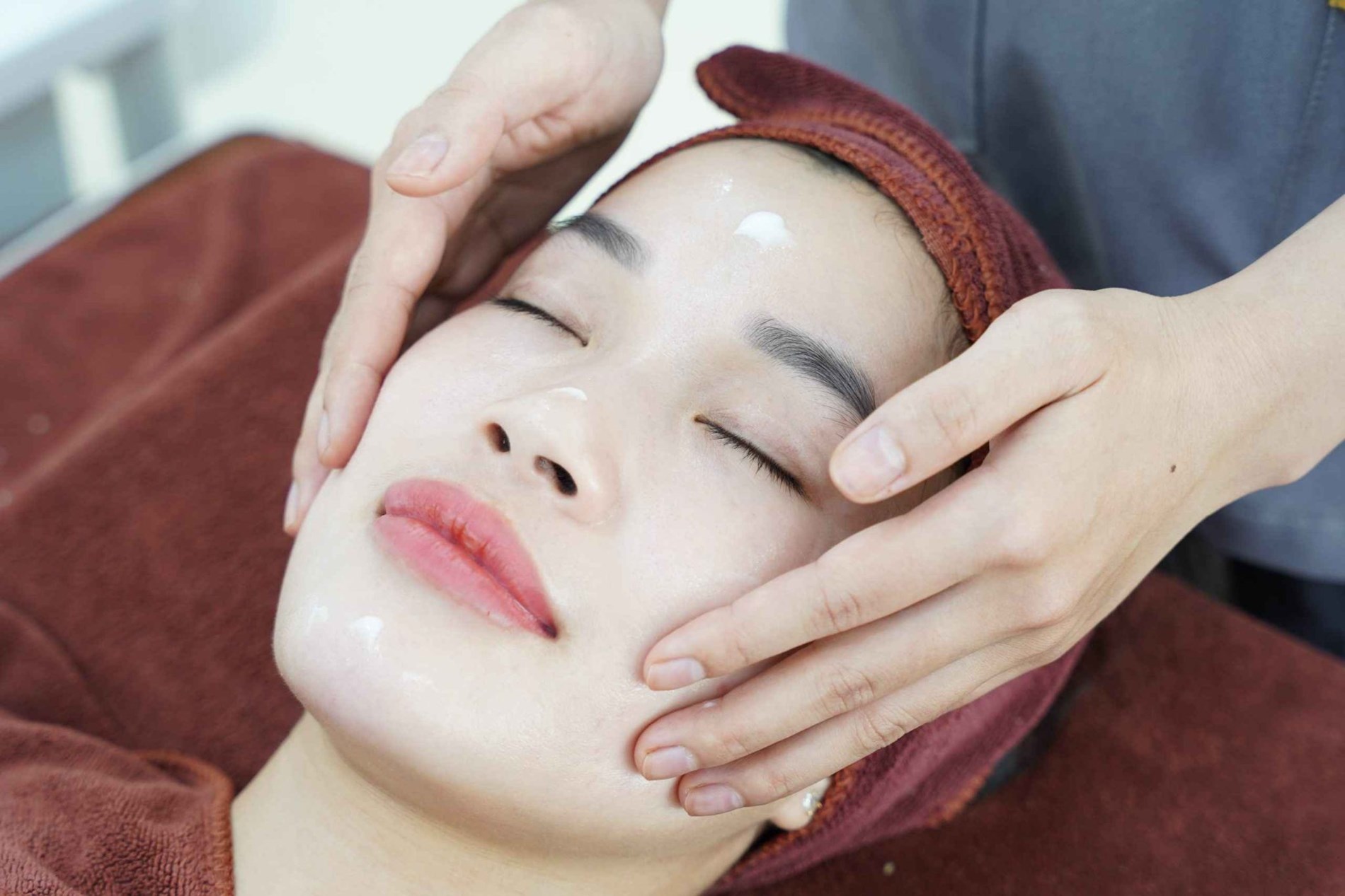 Theo dõi & kiểm soát tình trạng da