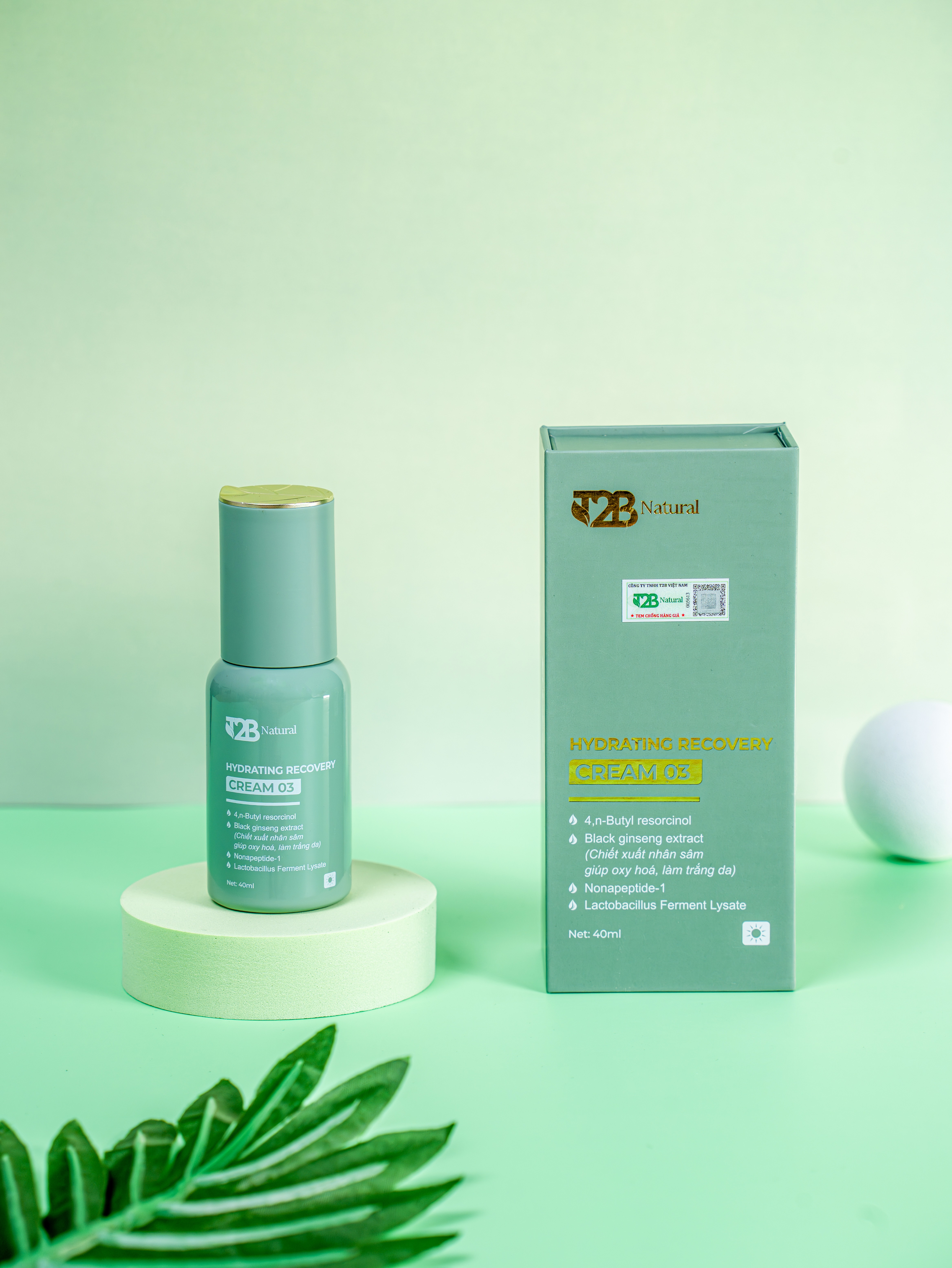 HYDRATING RECOVERY CREAM 03